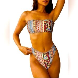 NWOT ZAFUL Strapless Textured Bandeau Bikini Swimwear Cheeky Solid Lace up